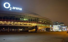 Apartments / 10 Min From Center / O2 Arena